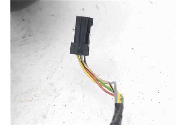 Recambio de retrovisor electrico izquierdo para citroen c3 1.4 attraction referencia OEM IAM 232676023 E20207156 