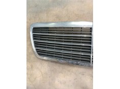 Recambio de rejilla capo para mercedes-benz clase e (bm 210) berlina 2.7 270 cdi (210.016) referencia OEM IAM 2108800583  