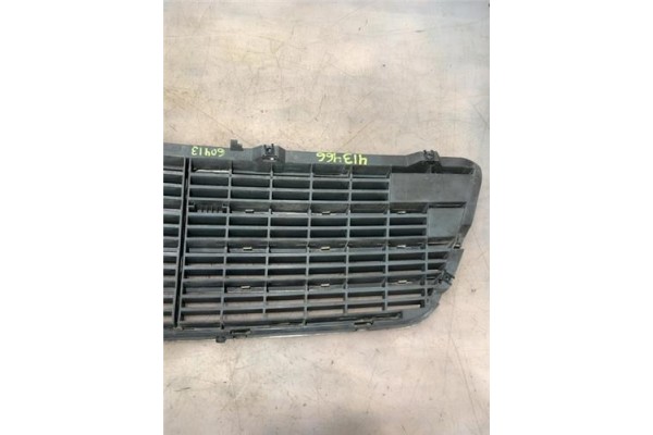 Recambio de rejilla capo para mercedes-benz clase e (bm 210) berlina 2.7 270 cdi (210.016) referencia OEM IAM 2108800583  