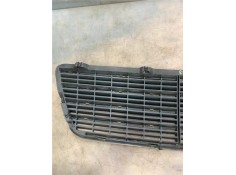 Recambio de rejilla capo para mercedes-benz clase e (bm 210) berlina 2.7 270 cdi (210.016) referencia OEM IAM 2108800583  