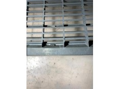 Recambio de rejilla capo para mercedes-benz clase e (bm 210) berlina 2.7 270 cdi (210.016) referencia OEM IAM 2108800583  