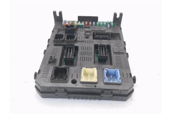 Recambio de bsi para peugeot 407 coupé 2.0 hdi referencia OEM IAM 9664058880  