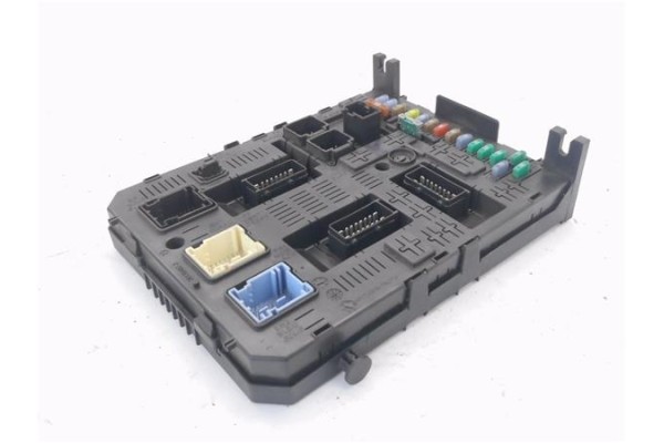 Recambio de bsi para peugeot 407 coupé 2.0 hdi referencia OEM IAM 9664058880  