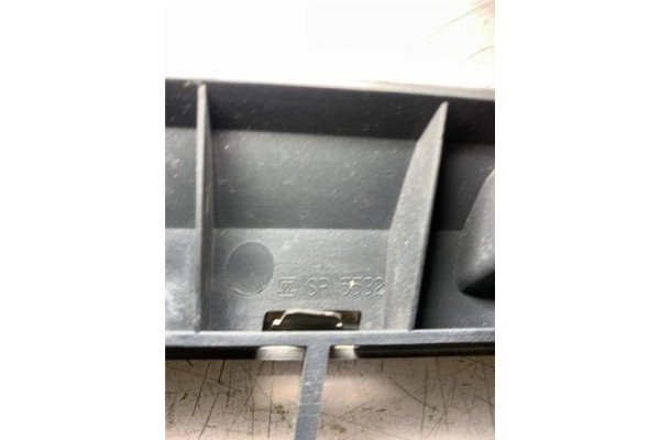 Recambio de rejilla capo para mercedes-benz clase e (bm 211) berlina 3.0 e 280 cdi (211.020) referencia OEM IAM SP5532  