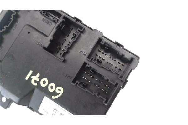 Recambio de módulo electrónico para ford fiesta vi 1.6 tdci referencia OEM IAM 8V5115K600CJ 30363117701 