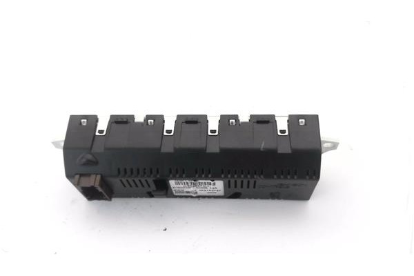 Recambio de display para citroen c5 tourer 2.0 business class referencia OEM IAM 9665589780 NS3153797 