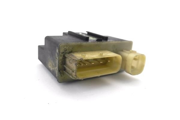 Recambio de caja precalentamiento para citroen c5 tourer 2.0 business class referencia OEM IAM 9652021180 18010951 