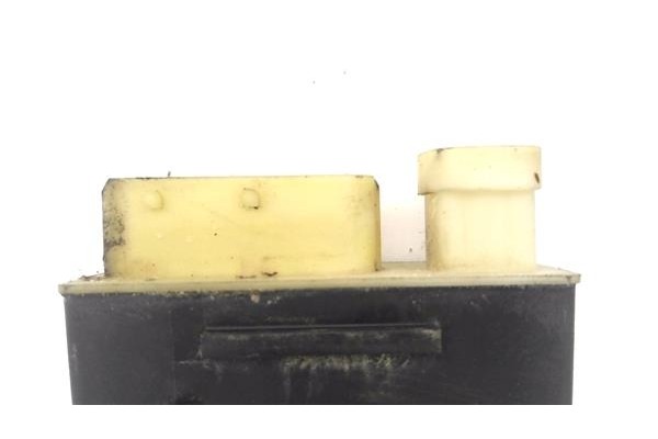 Recambio de caja precalentamiento para citroen c5 tourer 2.0 business class referencia OEM IAM 9652021180 18010951 