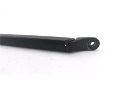 Recambio de brazo limpiaparabrisas delantero derecho para renault clio iii 1.4 16v referencia OEM IAM 8200268917  