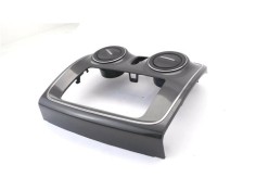 Recambio de embellecedor consola central para dacia sandero stepway 2017-2020 1.0 sce stepway 75 (b8jc, b8jd) referencia OEM IAM
