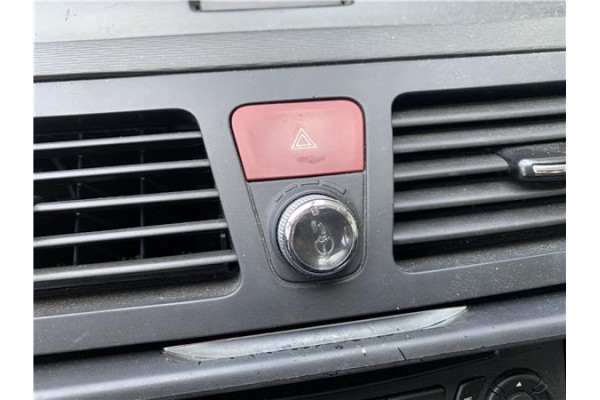 Recambio de interruptor luces emergencia para citroen c4 picasso 1.6 hdi referencia OEM IAM 6554VH  