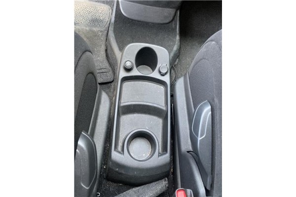 Recambio de consola para citroen c4 picasso 1.6 hdi referencia OEM IAM 7589HT  