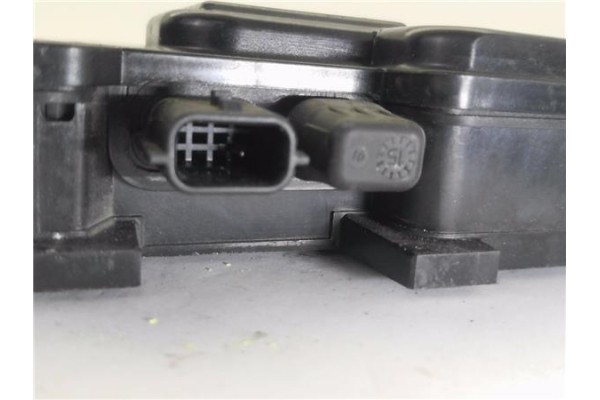 Recambio de modulo electronico para renault grand scénic iii (jz0/1_) 1.5 dci referencia OEM IAM 243800011R  