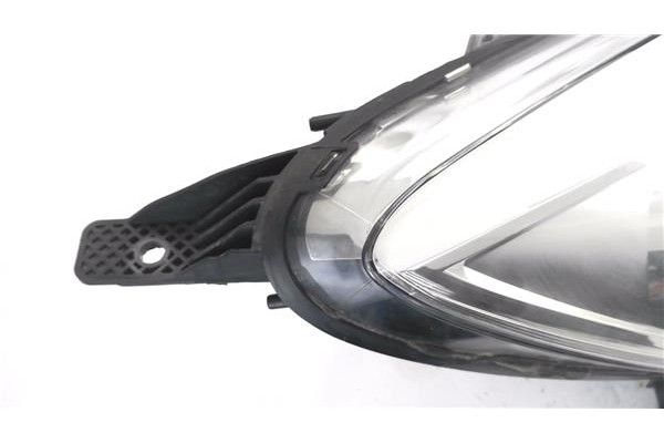 Recambio de faro delantero dcho para citroen c3 1.4 attraction referencia OEM IAM 967381438002 79998D 