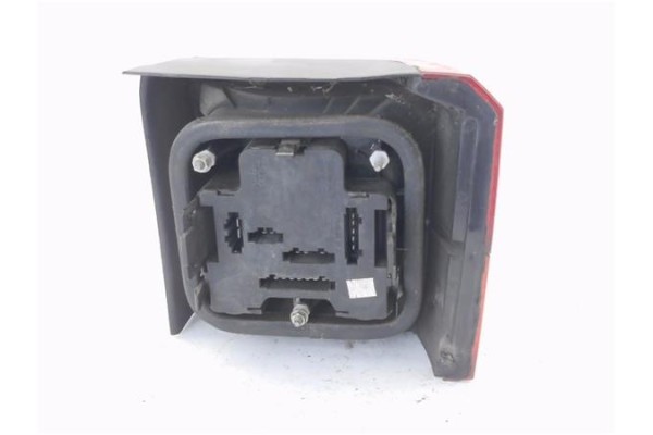 Recambio de piloto trasero izquierdo para volkswagen t4 transporter 1.9 furgón referencia OEM IAM 11A212B  