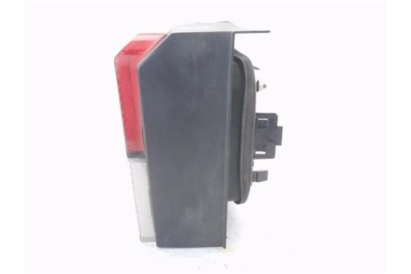 Recambio de piloto trasero izquierdo para volkswagen t4 transporter 1.9 furgón referencia OEM IAM 11A212B  
