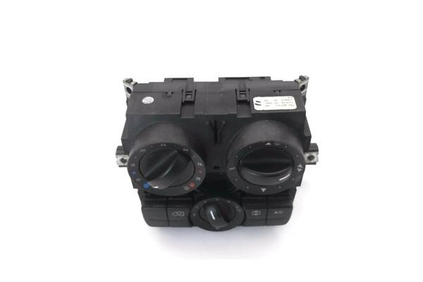 Recambio de mandos calefaccion / a.a. para mercedes-benz vito / mixto furgón (w639) 113 cdi referencia OEM IAM A6399060000KZ ZGS