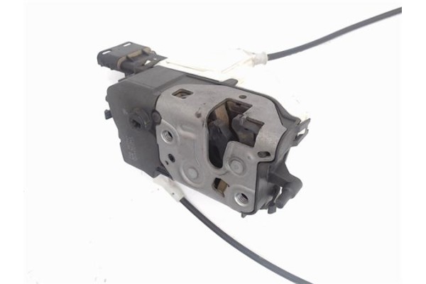 Recambio de cierre electromagnetico delantero derecho para peugeot 308 1.6 gt referencia OEM IAM 9136CR  