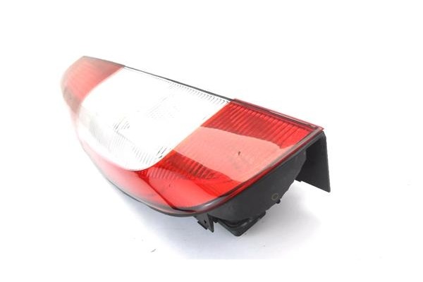 Recambio de piloto trasero izquierdo para mercedes-benz vito / mixto furgón (w639) 113 cdi referencia OEM IAM 84401924L  