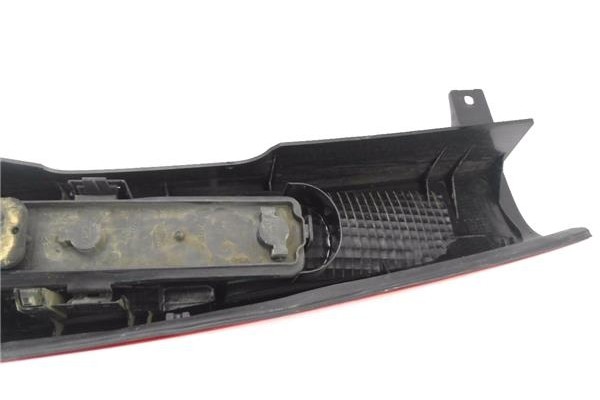Recambio de piloto trasero izquierdo para mercedes-benz vito / mixto furgón (w639) 113 cdi referencia OEM IAM 84401924L  