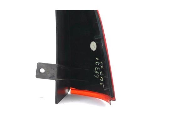 Recambio de piloto superior trasero izquierdo para mercedes-benz vito / mixto furgón (w639) 113 cdi referencia OEM IAM A63982018