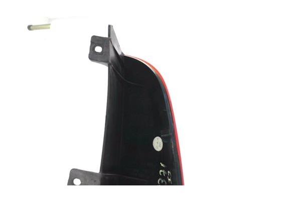 Recambio de piloto superior trasero izquierdo para mercedes-benz vito / mixto furgón (w639) 113 cdi referencia OEM IAM A63982018