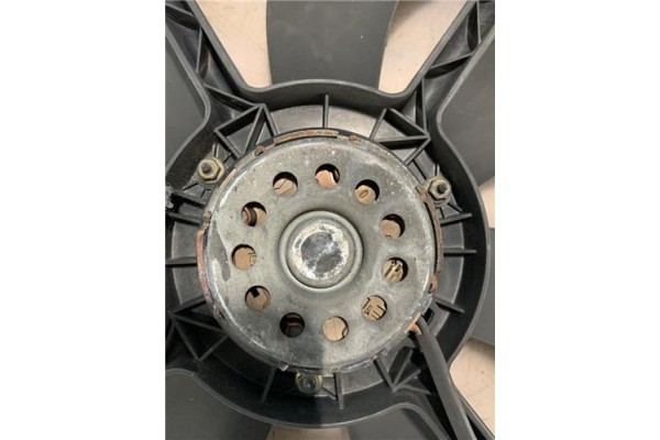 Recambio de electroventilador para mercedes-benz clase e (bm 210) berlina 2.7 270 cdi (210.016) referencia OEM IAM A0015003093 8