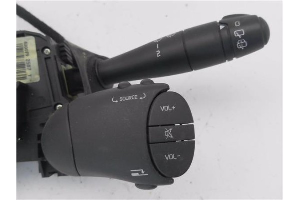 Recambio de mando intermitencia para dacia duster i 1.6 16v referencia OEM IAM 8200792587 8200792587T 