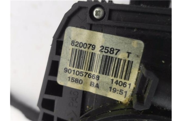 Recambio de mando intermitencia para dacia duster i 1.6 16v referencia OEM IAM 8200792587 8200792587T 