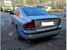 volvo s60 berlina del año 2003