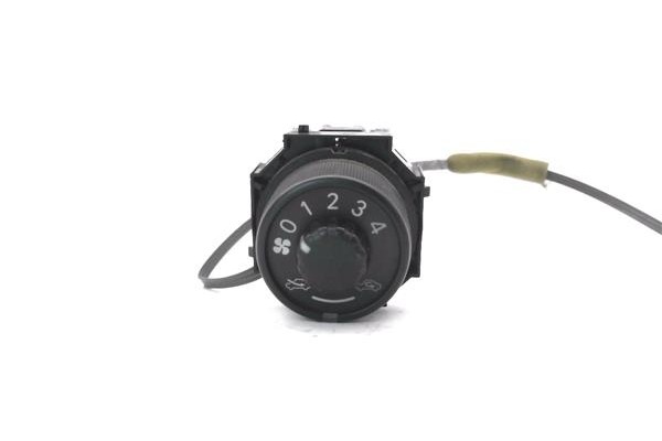 Recambio de mandos calefaccion / a.a. para toyota iq (nuj1/ngj1/kgj1) 1.0 básico referencia OEM IAM 758857  