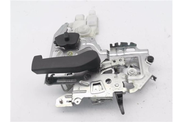 Recambio de cerradura puerta corredera derecha para renault master iii combi 2.3 l1h1 3,0t referencia OEM IAM 8200766631L  