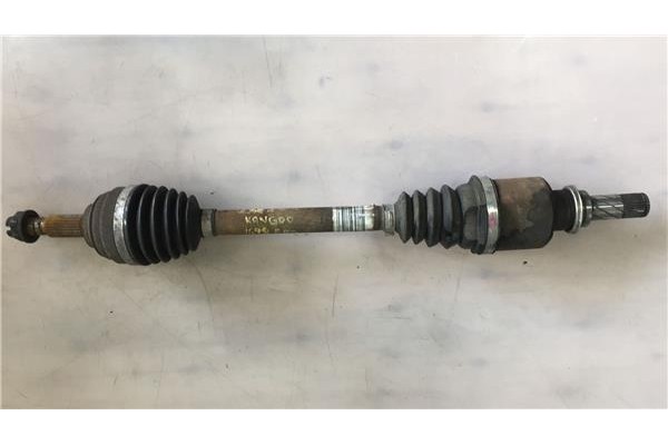 Recambio de palier delantero izquierdo para renault clio iii 1.5 authentique referencia OEM IAM 8200499585  8200261841 , RENAULT