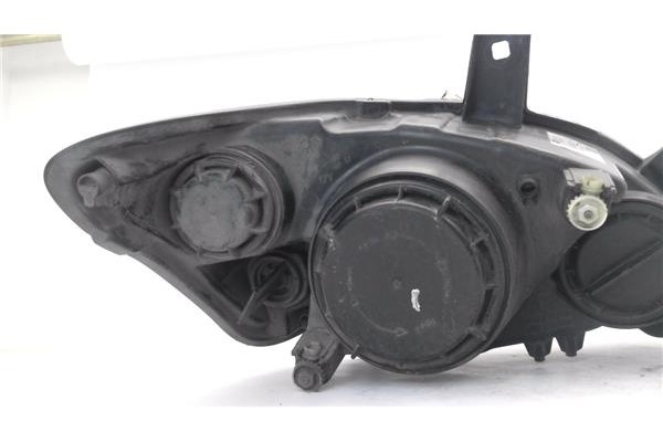 Recambio de faro delantero izquierdo para mercedes-benz vito / mixto furgón (w639) 113 cdi referencia OEM IAM A6398201861 1EG009