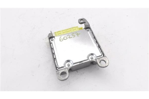 Recambio de centralita airbag para toyota yaris (ksp9/scp9/nlp9) 1.4 d-4d referencia OEM IAM 891700D210 212986103 