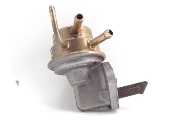 Recambio de bomba combustible para renault r 9 1.4 gtl / -cheverny referencia OEM IAM 105000028  