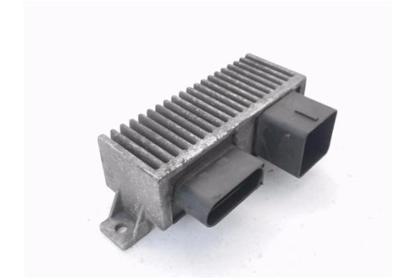 Recambio de caja precalentamiento para renault master iii combi 2.3 l1h1 3,0t referencia OEM IAM 8200558438A  