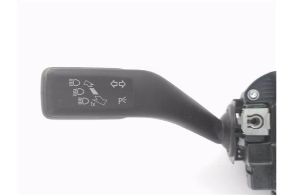 Recambio de mando intermitencia para seat leon (1p1) 1.4 tsi referencia OEM IAM 5K0953521BM 5K0953502K 