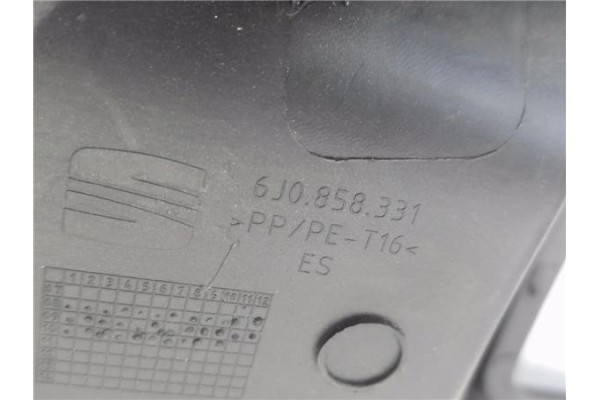 Recambio de embellecedor palanca cambio para seat ibiza berlina (6j5) 1.4 tsi referencia OEM IAM 6J0858331  
