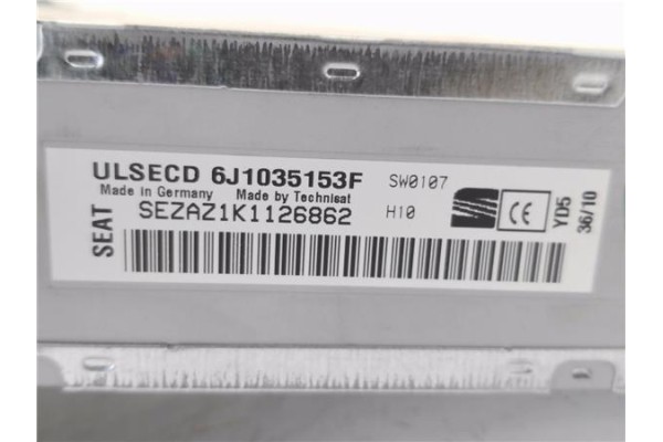 Recambio de autoradio para seat ibiza st (6j8) 1.2 tsi referencia OEM IAM 6J1035153F  