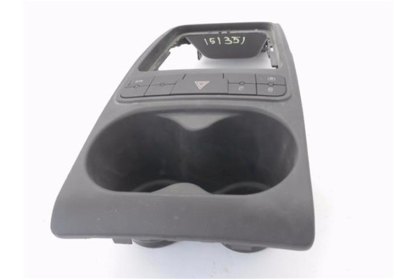 Recambio de embellecedor palanca cambio para seat ibiza st (6j8) 1.2 tsi referencia OEM IAM 6J0858331  