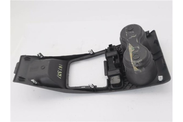Recambio de embellecedor palanca cambio para seat ibiza st (6j8) 1.2 tsi referencia OEM IAM 6J0858331  