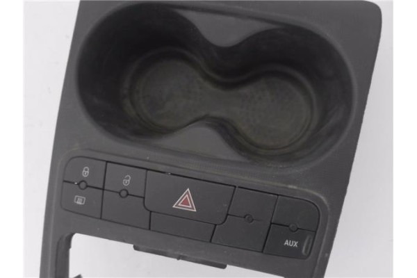 Recambio de embellecedor palanca cambio para seat ibiza st (6j8) 1.2 tsi referencia OEM IAM 6J0858331  