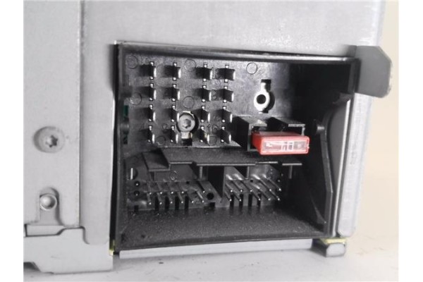 Recambio de radio / cd para seat leon (1p1) 1.4 tsi referencia OEM IAM 5P0035186 8,15764E+12 