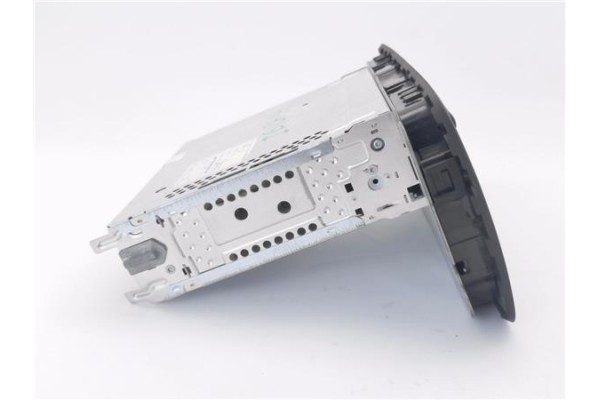 Recambio de radio / cd para seat ibiza berlina (6j5) 1.4 16v referencia OEM IAM 6J1035153F SEZA1K1118599 