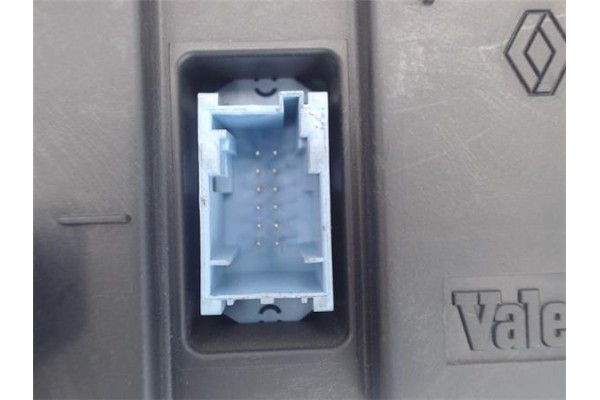 Recambio de mandos climatizador para renault megane ii berlina 3p referencia OEM IAM 8200344840 69340021 