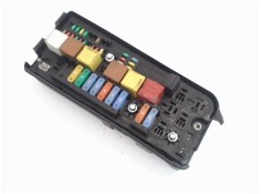 Recambio de caja fusibles/rele para opel vectra c berlina 1.9 cdti referencia OEM IAM 13240247 519181101 