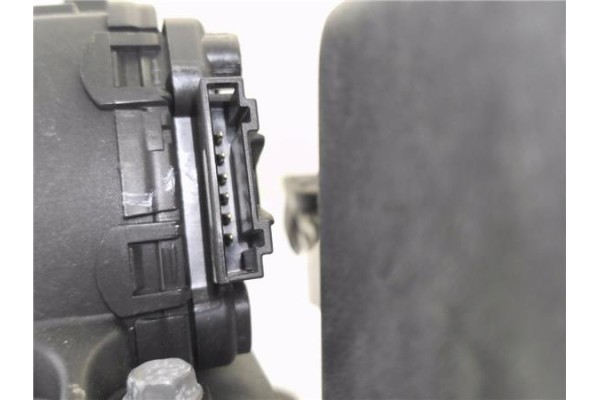 Recambio de juego pedales completo para seat ibiza st (6j8) 1.2 tsi referencia OEM IAM 6Q1721503M 6R1721058 