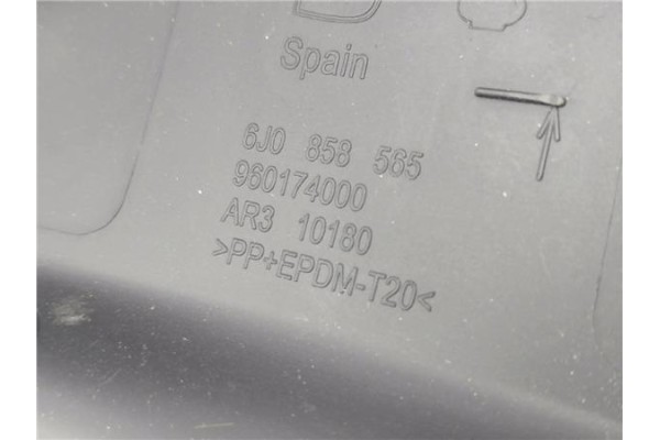 Recambio de embellecedor cuadro instrumentos para seat ibiza berlina (6j5) 1.4 referencia OEM IAM 6J0857059 6J0858565 