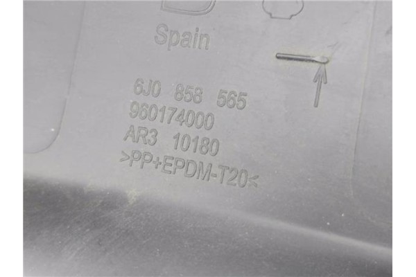 Recambio de embellecedor cuadro instrumentos para seat ibiza st (6j8) 1.2 tsi referencia OEM IAM 6J0857059A 6J0858565 